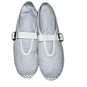 effrey Campbell White Textured Flats – Size 11 – NIB